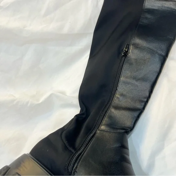 Bamboo over the knee chunky flat heel boots. Size 10 - Picture 7 of 10